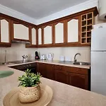 아파트 Francy Place